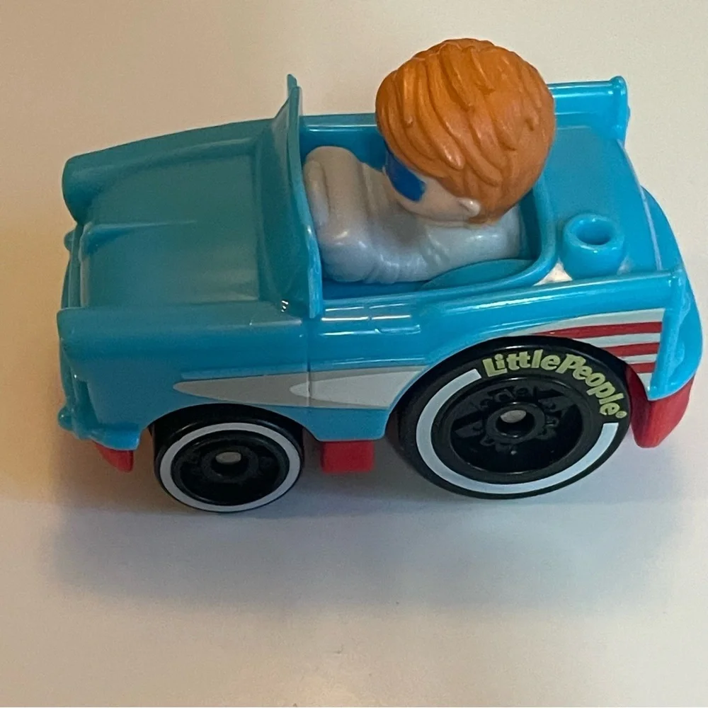 Little People Wheelies Retro Convertible - GMJ25 ~ Baby Blue